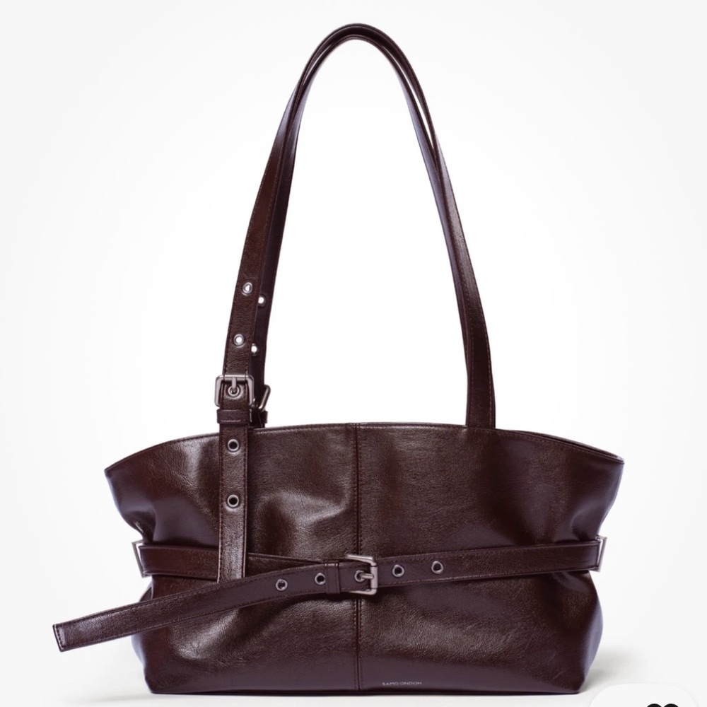 Samo Ondoh belt bag